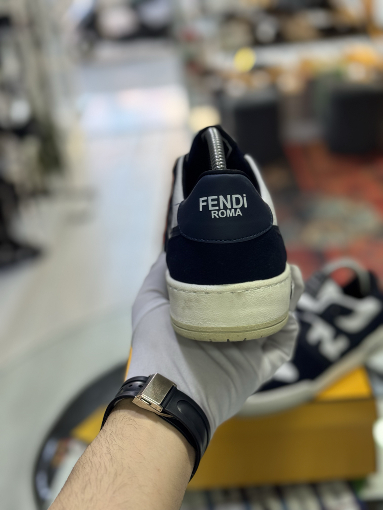 FENDİ LACİVERT&BEYAZ