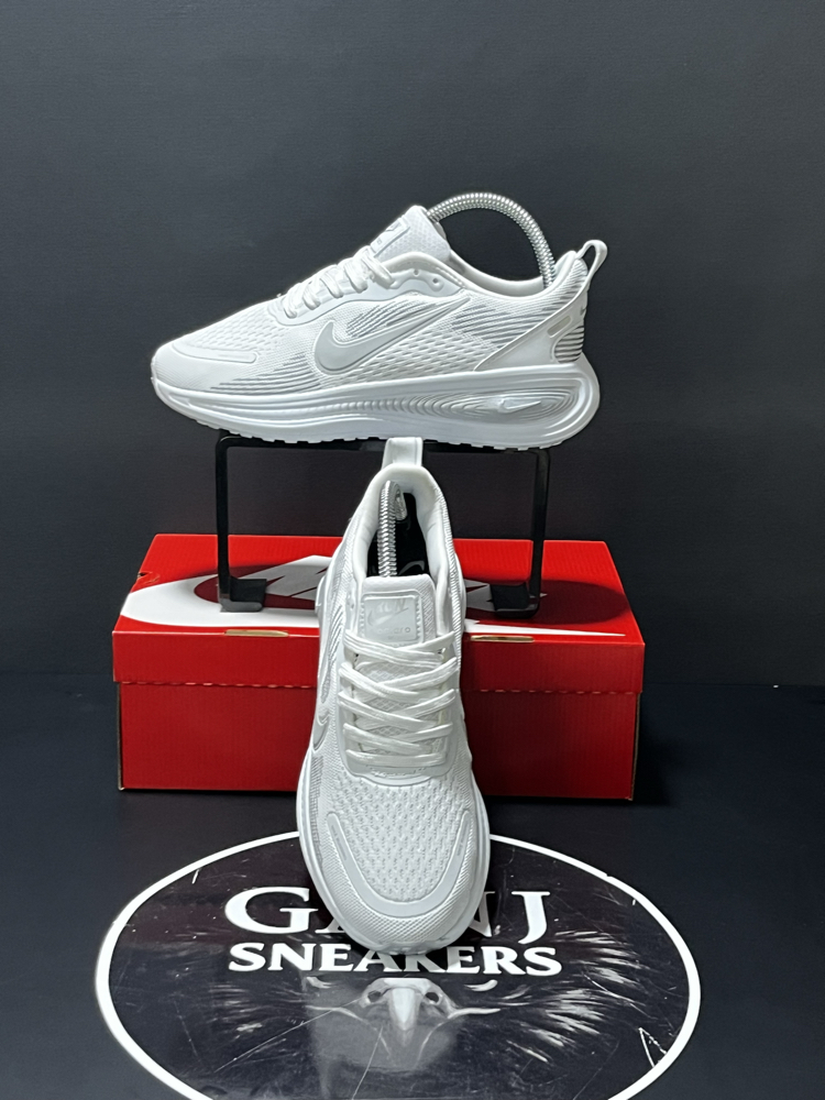 NIKE VOMERO BEYAZ&GÜMÜŞ