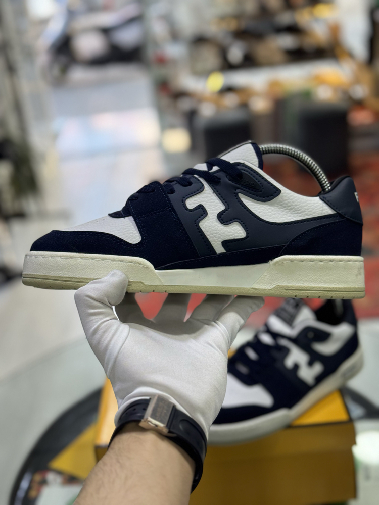 FENDİ LACİVERT&BEYAZ