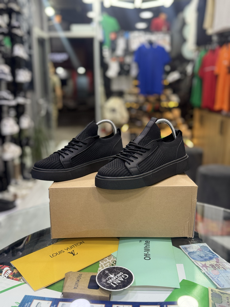 ZARA TRİKO SİYAH