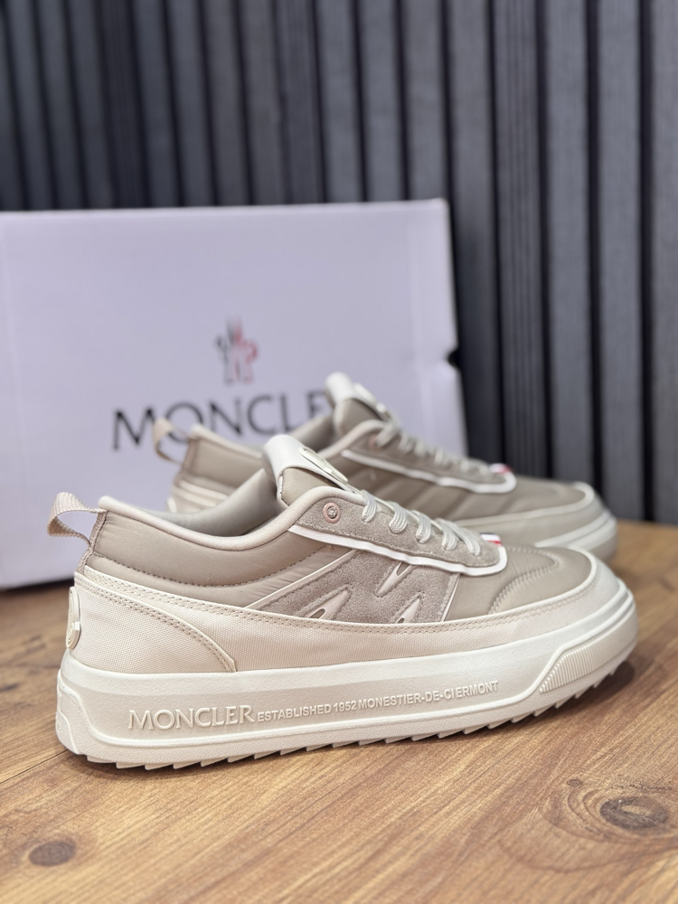 MONCLER BEJ