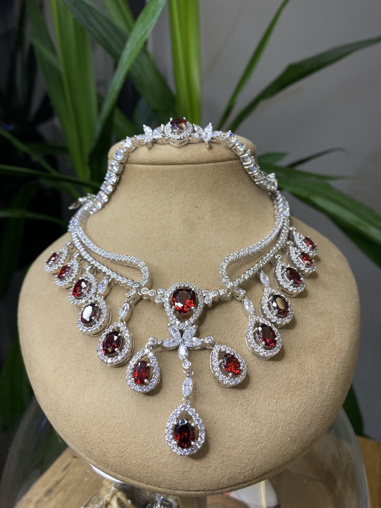 YAKUT RENGİ ABİYE SET