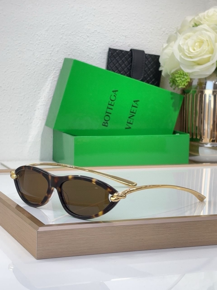Bottega Veneta Brown