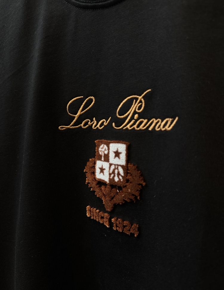 Loro Piana Nakış İşlemeli T-shirt
