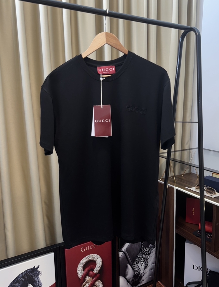 Gucci Nakış İşlemeli Siyah T-shirt