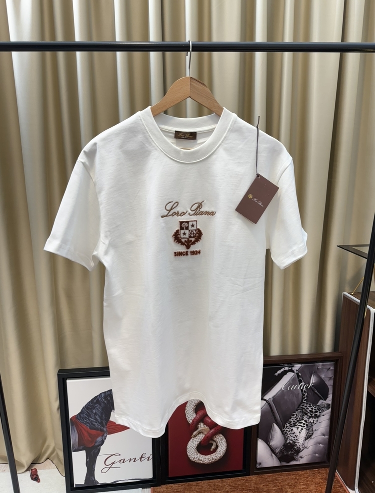 Loro Piana Nakıs İşlemeli T-shirt