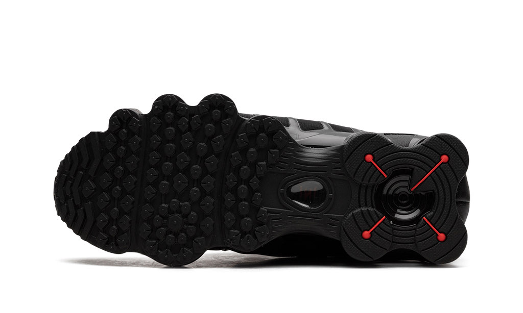  Nike Shox “Triple Black”