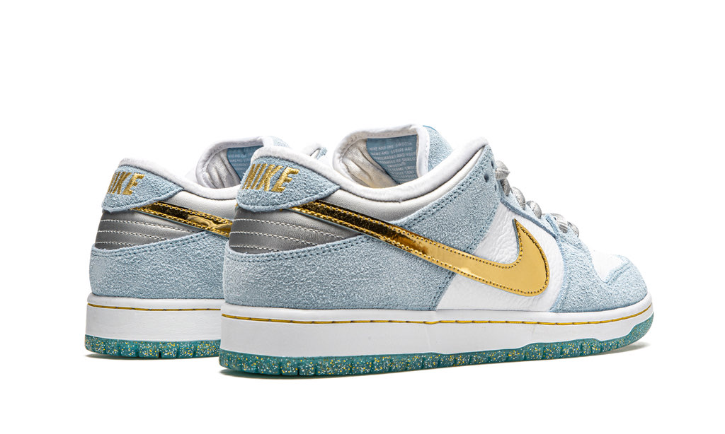Nike Dunk SB “Sean Clıver - Holıday Specıal”