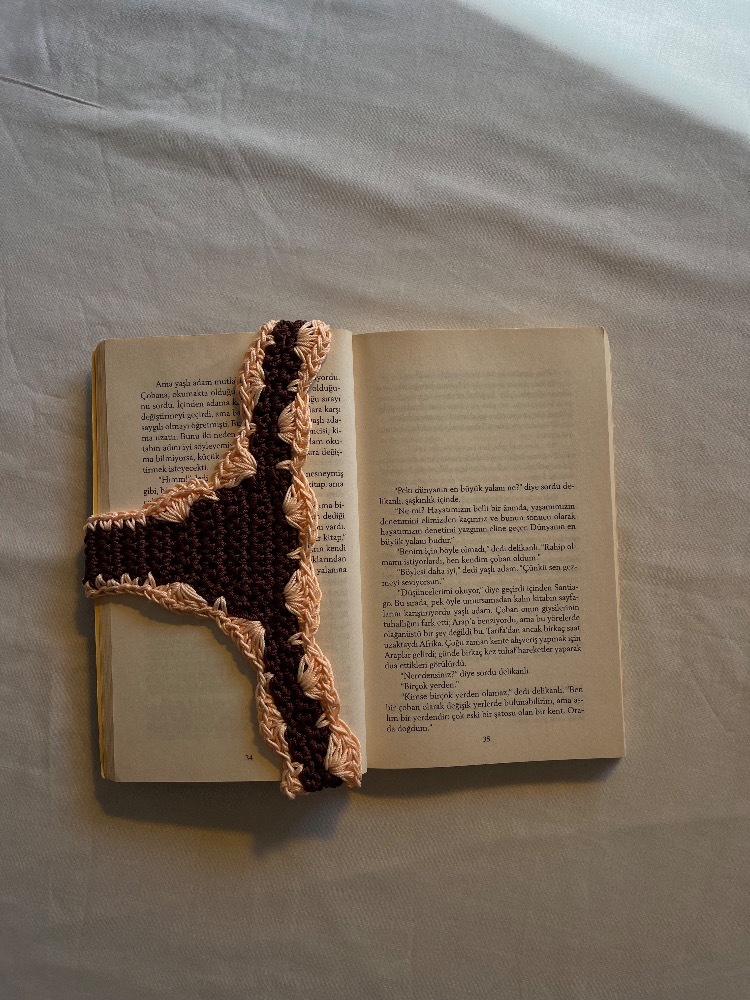 Bikini Bookmark