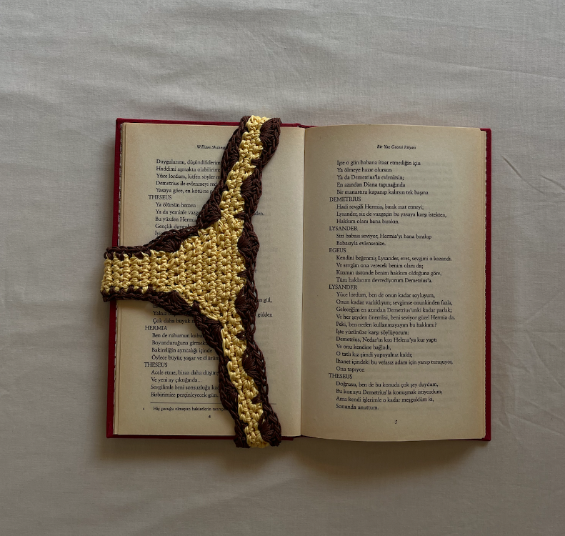 Bikini Bookmark