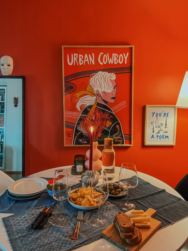 Urban Cowboy | Tablo