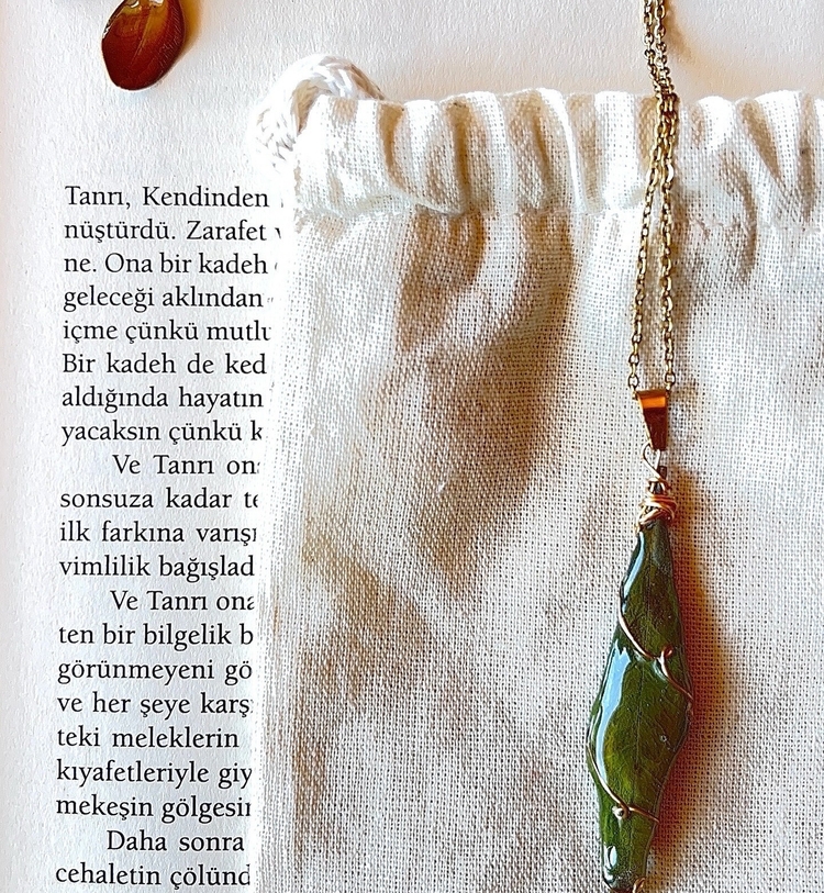 Zeytin Yaprağı Kolye