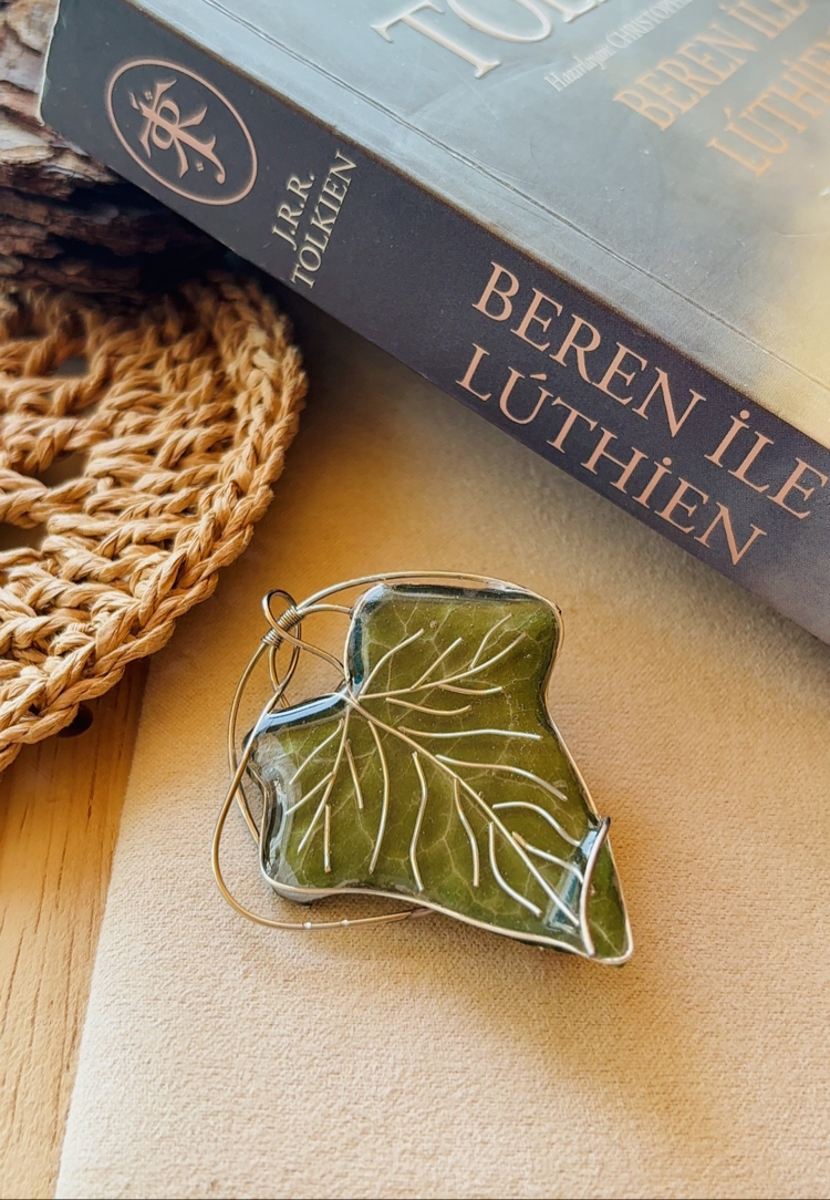 Lórien Leaf Broş