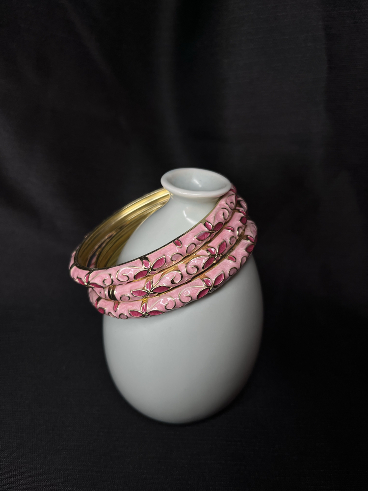 Mineli (Pembe) Gold Kelepçe Bileklik