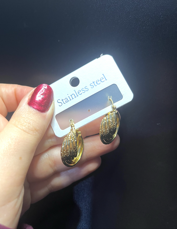 Vintage Burgu Model Gold Çelik Küpe