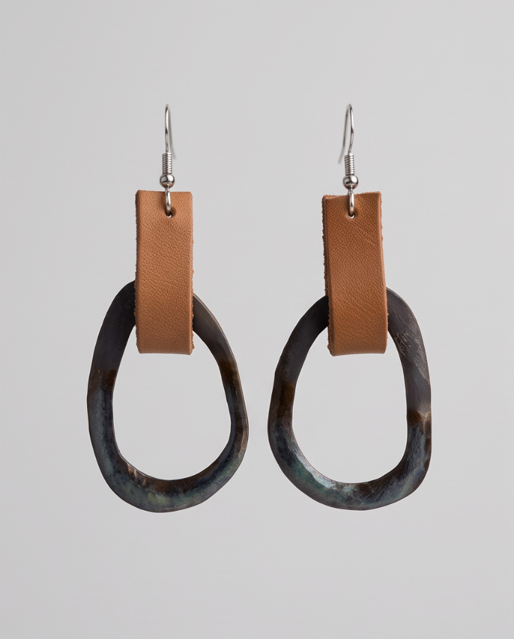 El Yapımı Stoneware & Kahverengi Deri Küpe
