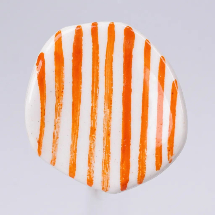 Apricot Lines