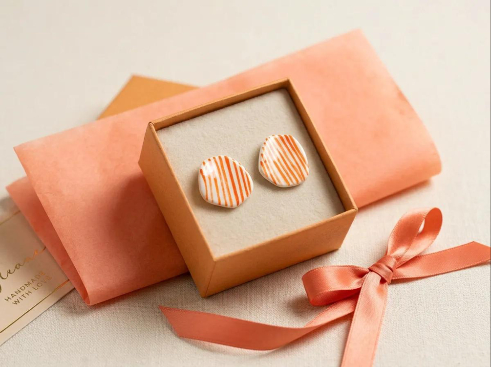 Apricot Lines
