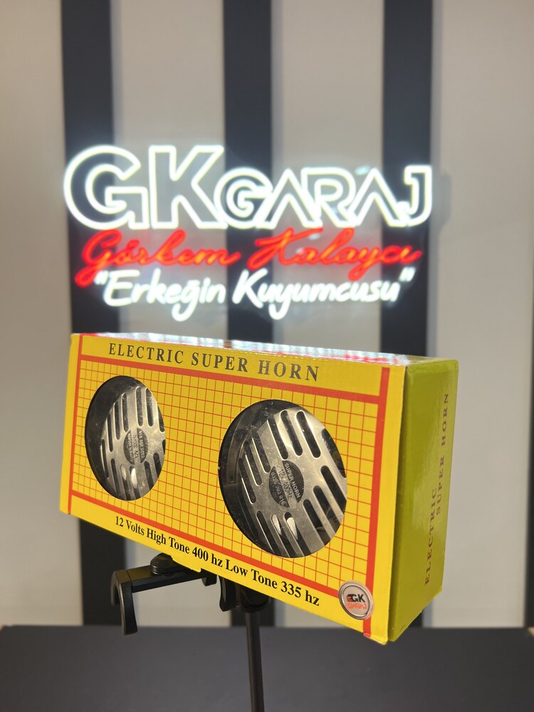 HELLA KORNA
