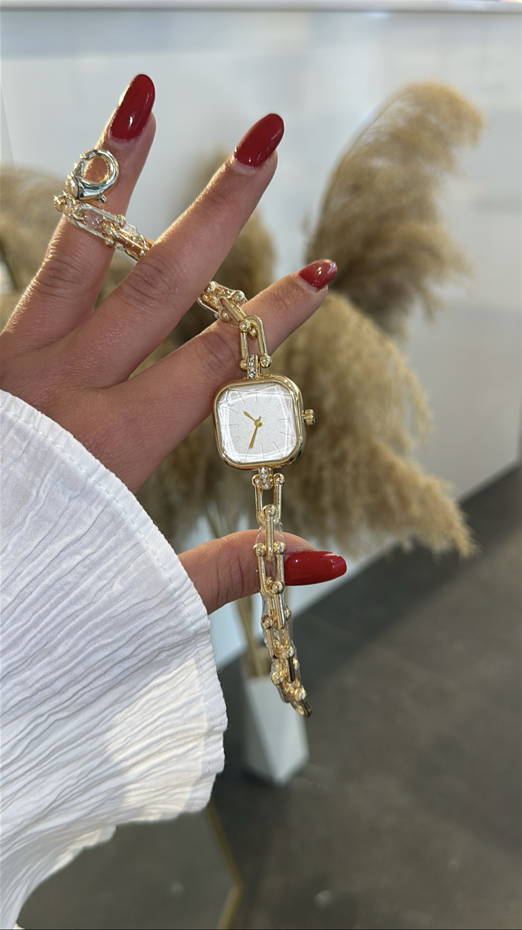 Saat Kadran Beyaz Renk Gold Taşlı Kordon Çelik