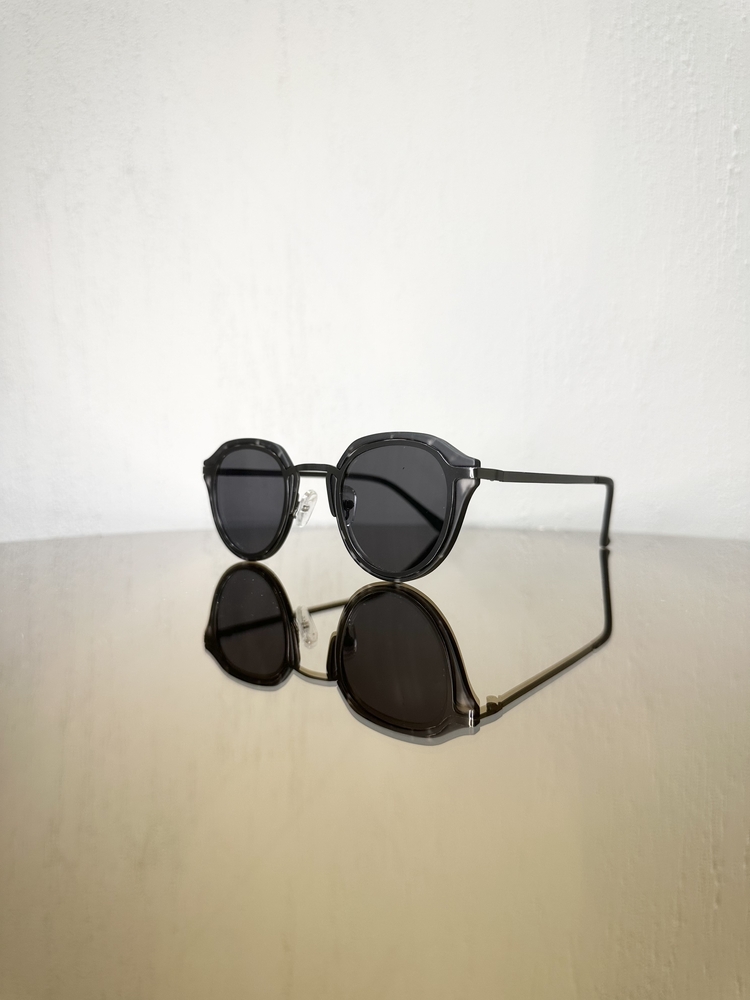 NOIR ECLIPSE
