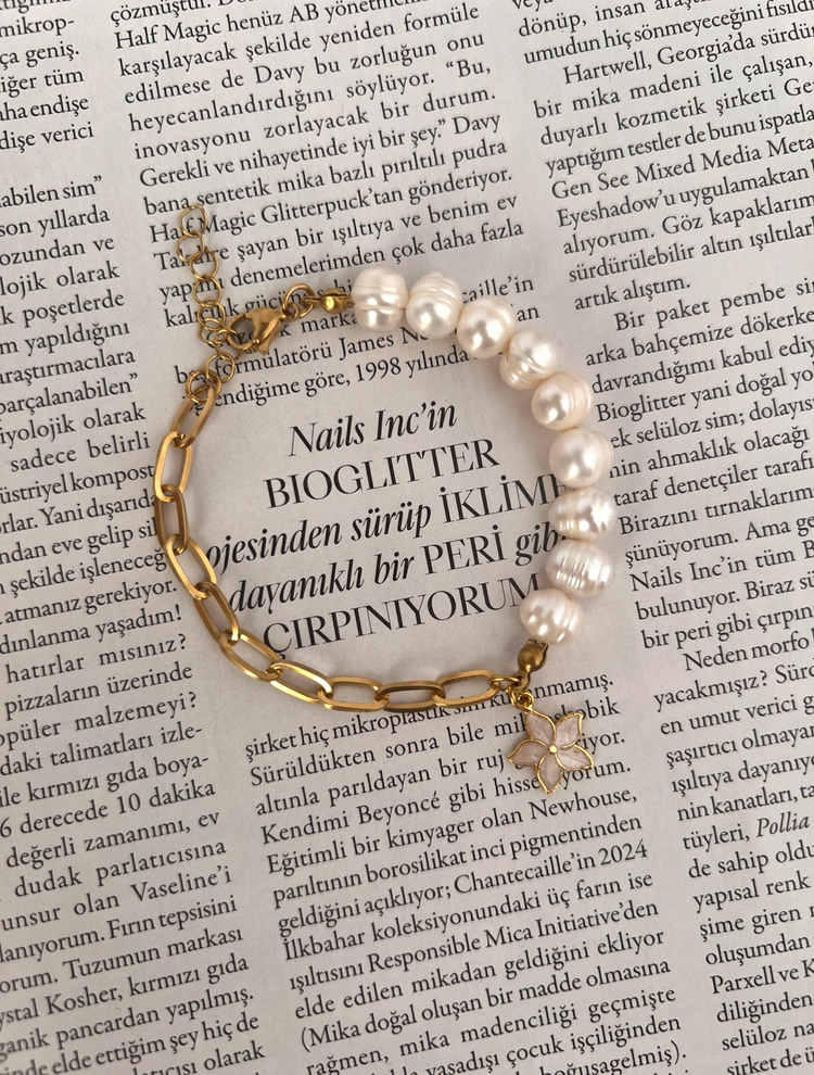 Çiçek Charm İnci Bileklik 