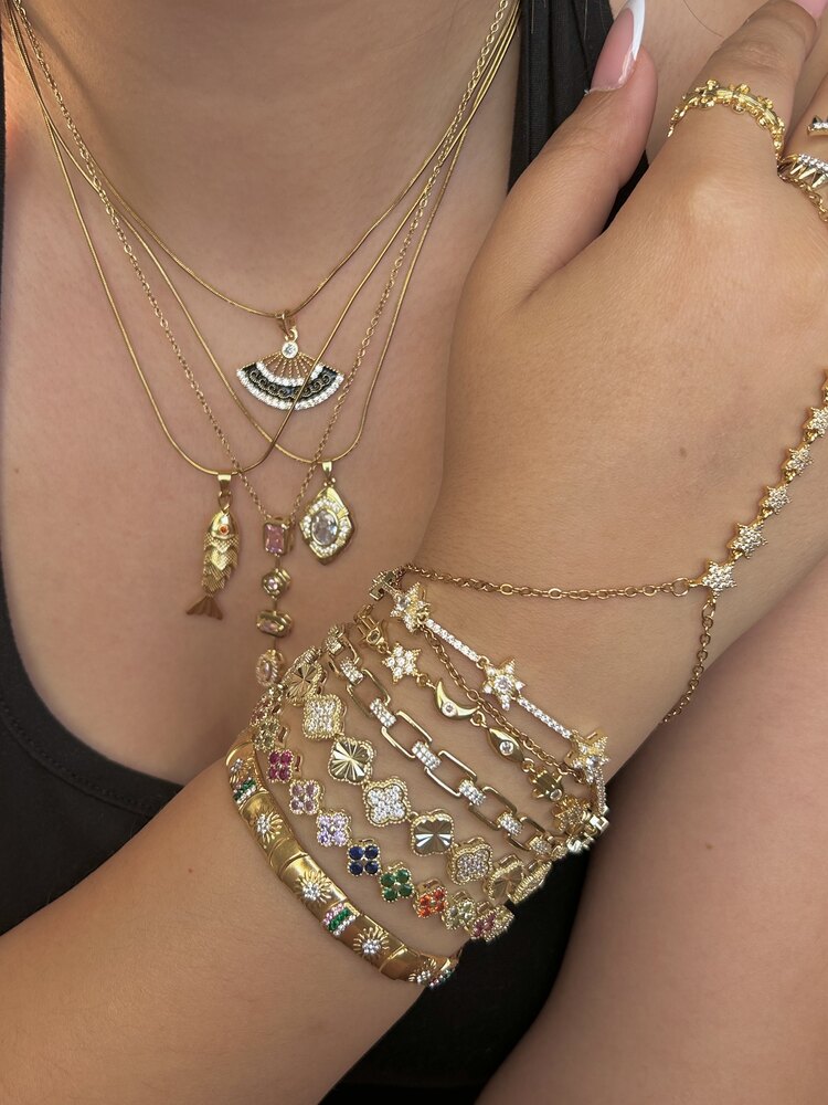 Glints Vip VİP Gold Vintage Figür Bileklik | Glint.Co Accessory