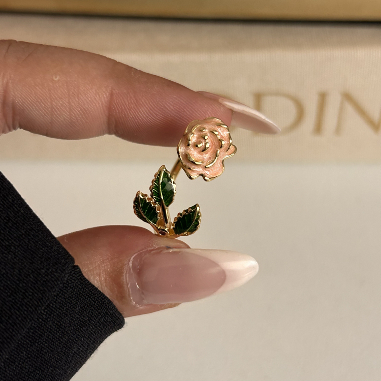 Gold Pembe Gül Yüzük | VİP
