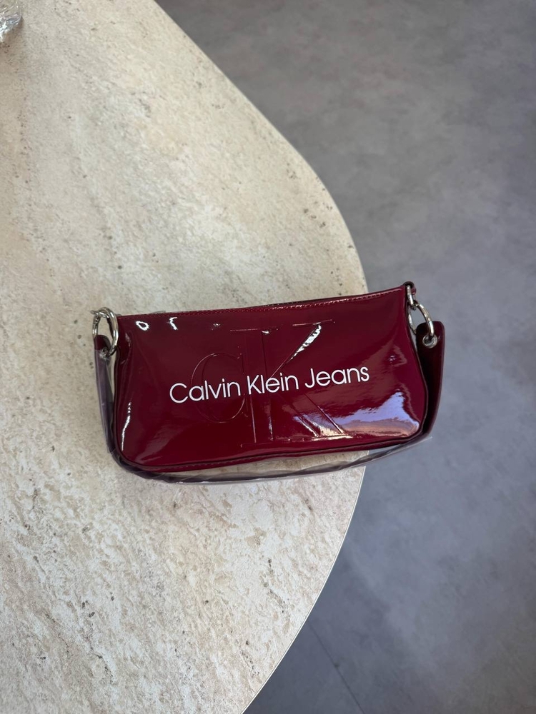 Calvin Klein Bordeux