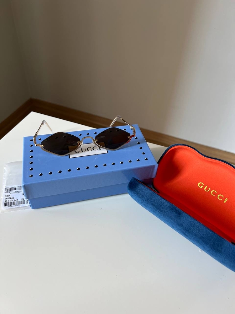 Gucci 1604S 002 53-22