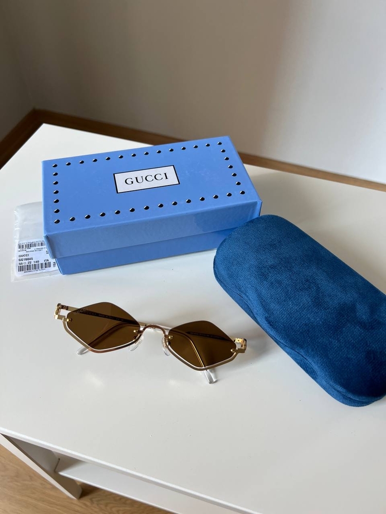 Gucci 1604S 002 53-22