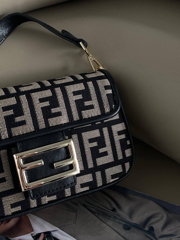 Fendi Baguette Mini Bej Siyah