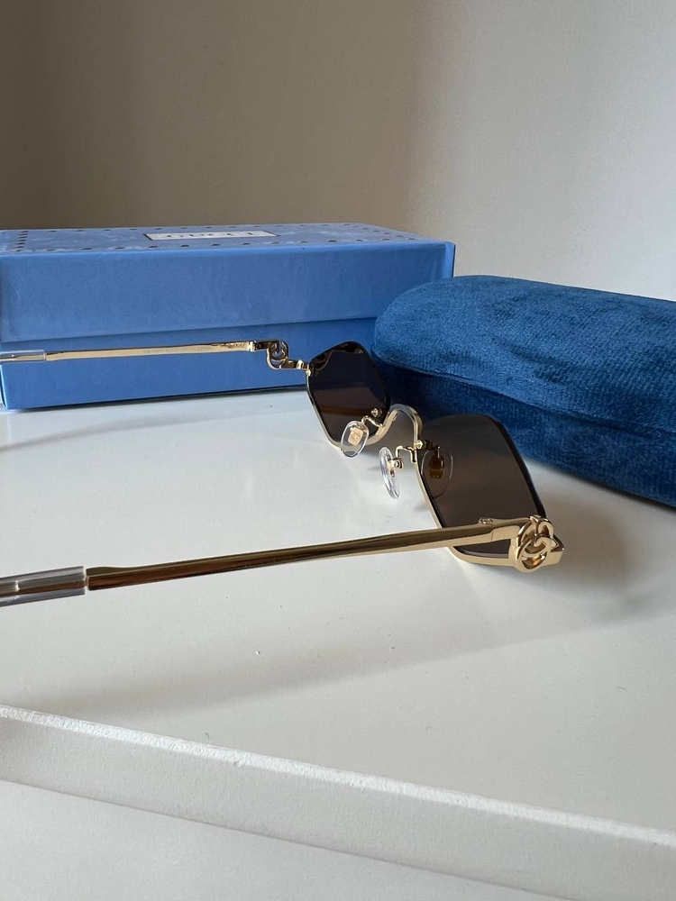 Gucci 1604S 002 53-22