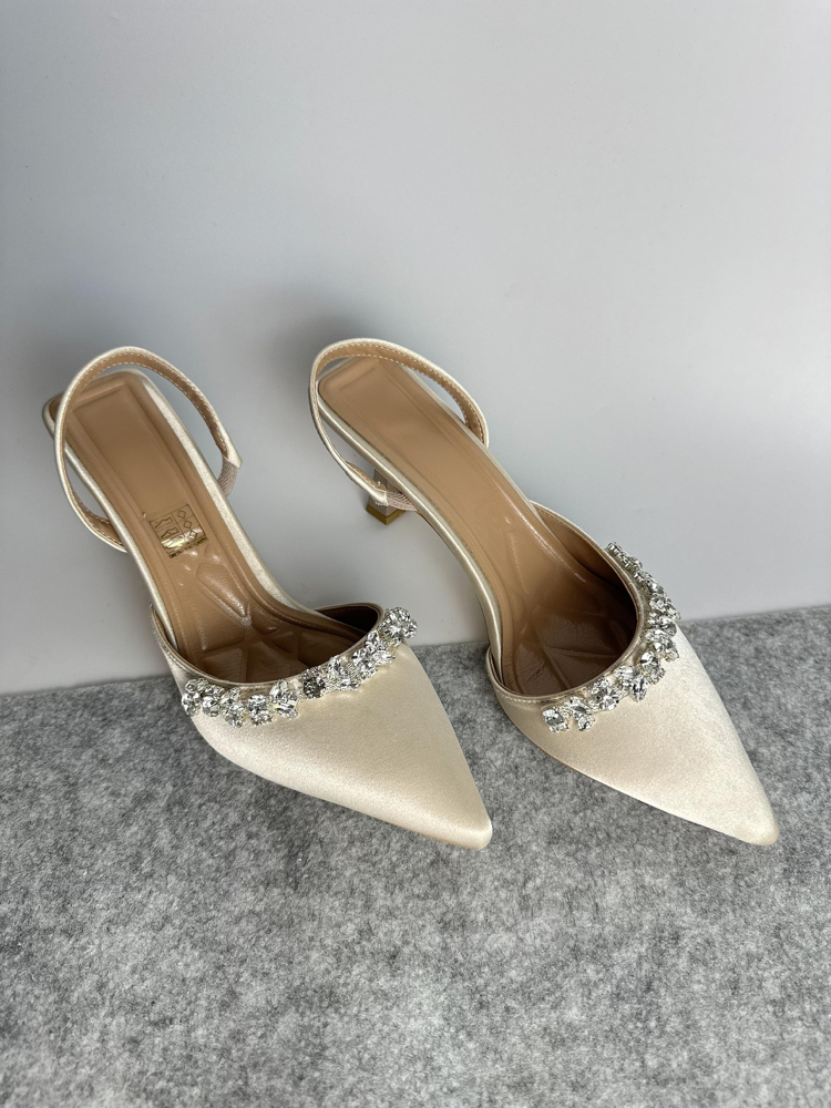 Ten saten 6 cm topuklu ayakkabı