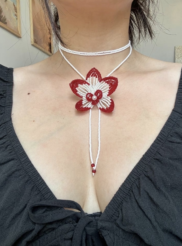 Red Rose Kolye