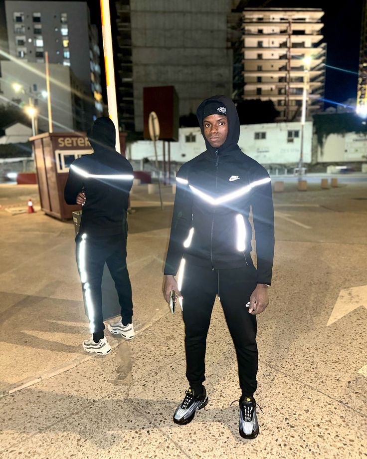 Nike Tech Fleece Reflektör