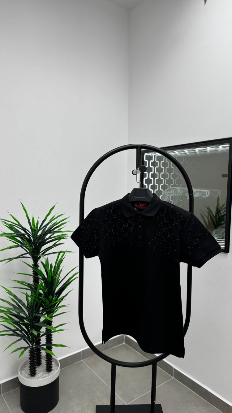 YENI SEZON-GUCCİ TAŞ DETAYLI POLO YAKA