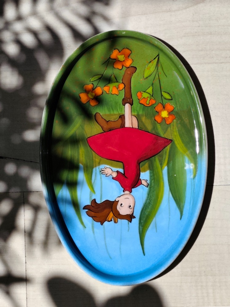 Arrietty El Boyaması Dekoratif Seramik Tabak – El Yapımı Oval Tabak