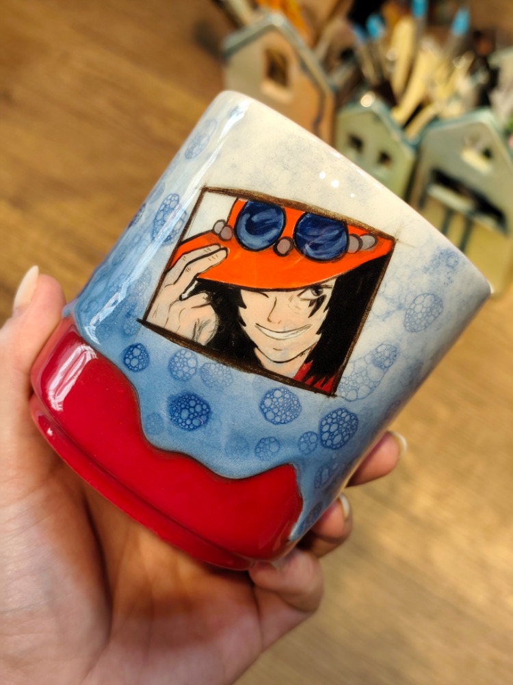 One Piece Luffy El Çizimi Seramik Kupa
