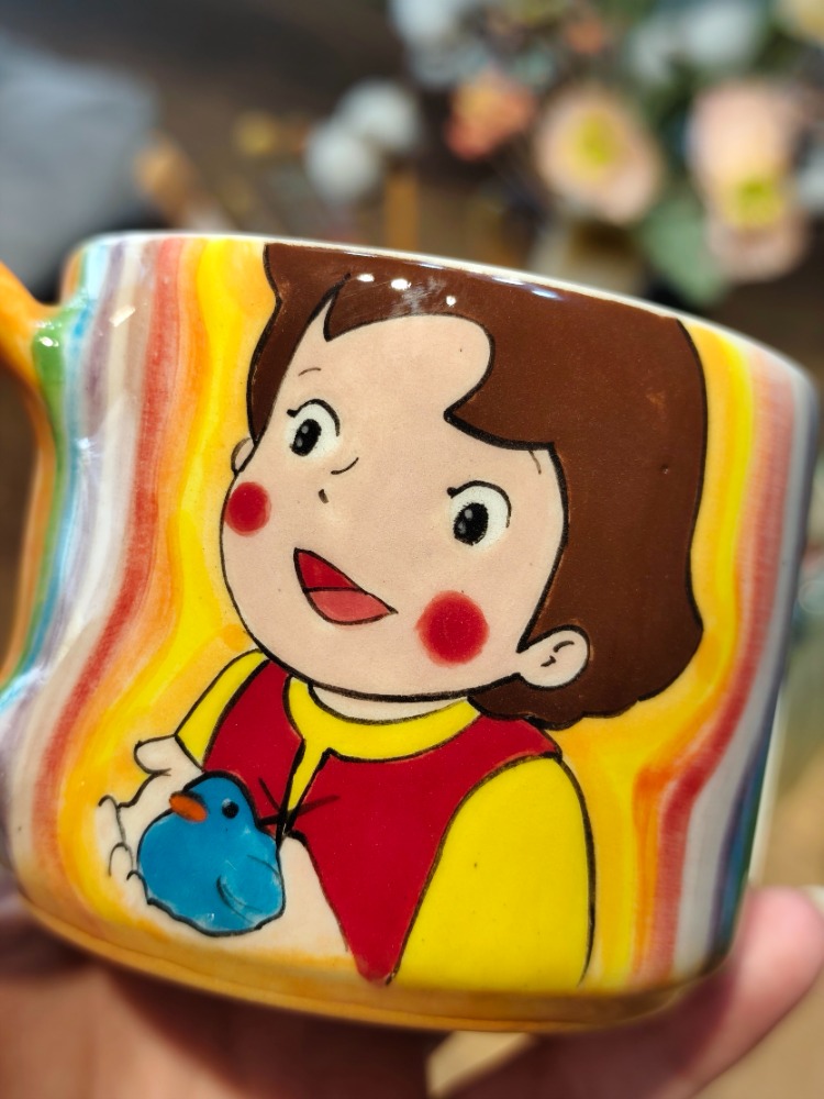 Heidi El Çizimi Seramik Kupa