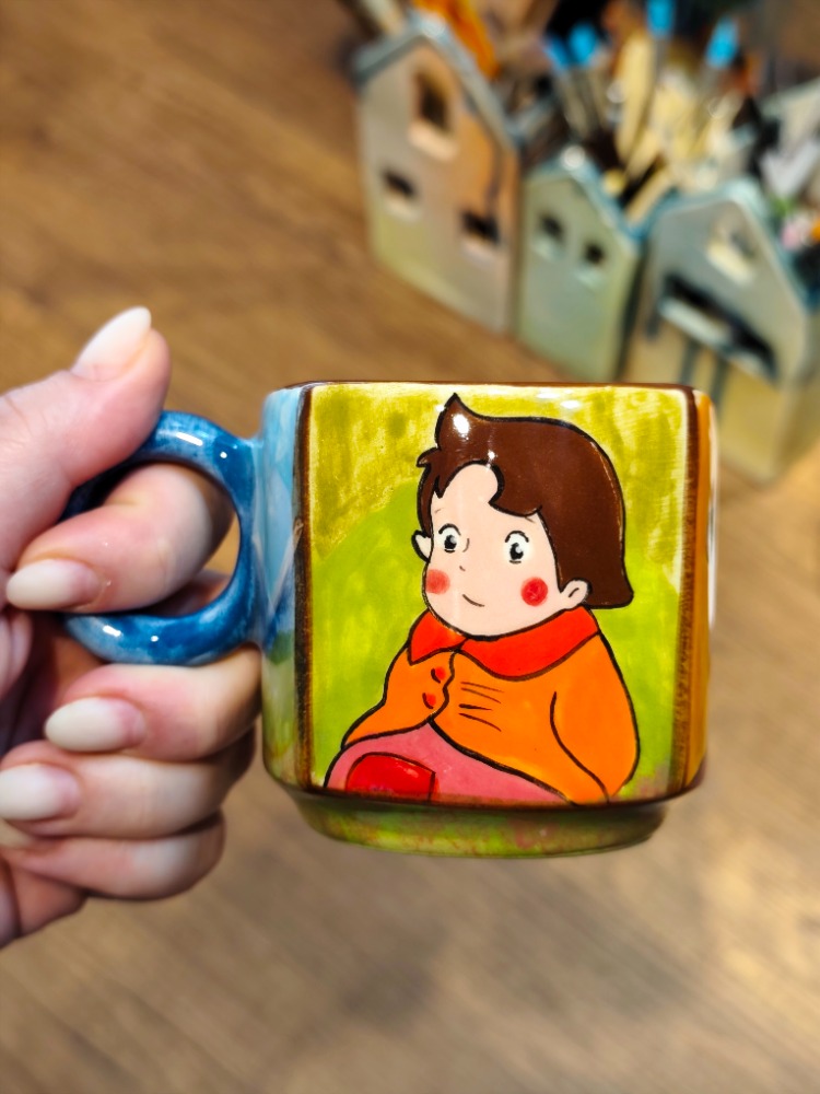 Heidi El Çizimi Seramik Fincan – El Yapımı Kahve ve Çay Fincanı
