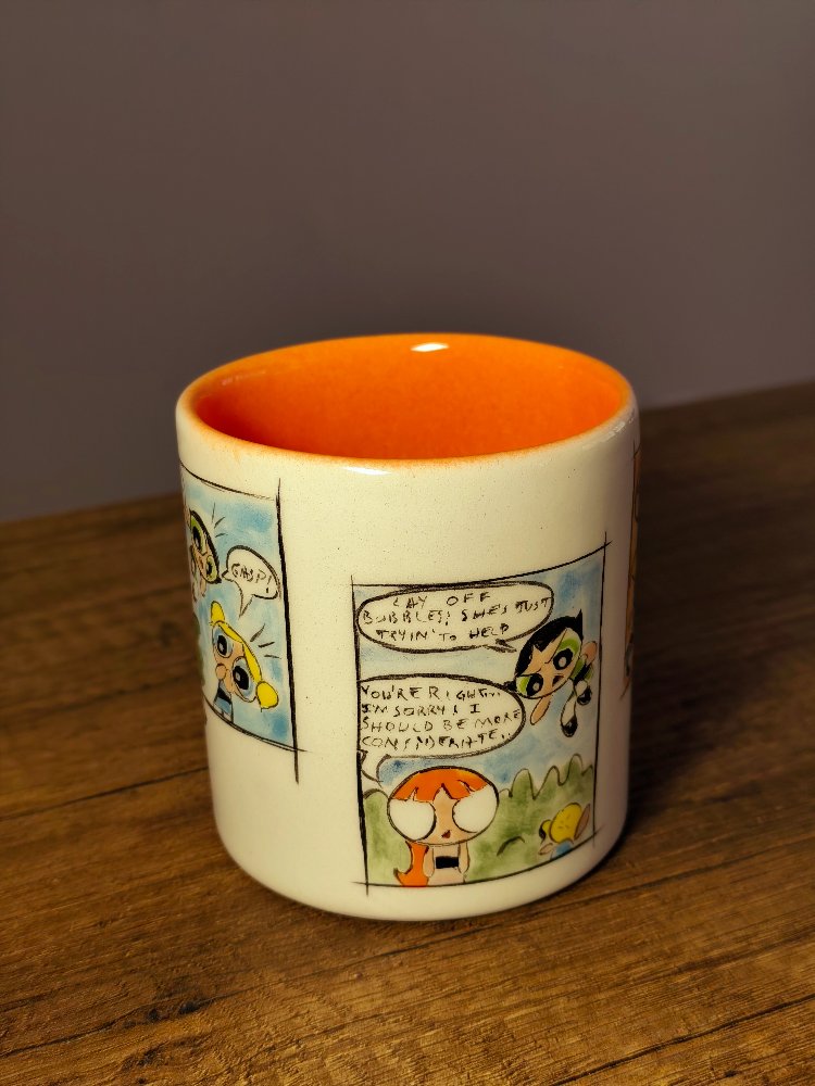 Powerpuff Girls El Yapımı Seramik Kupa – 300 ml | Tamamı El Boyaması Koleksiyon Kupası