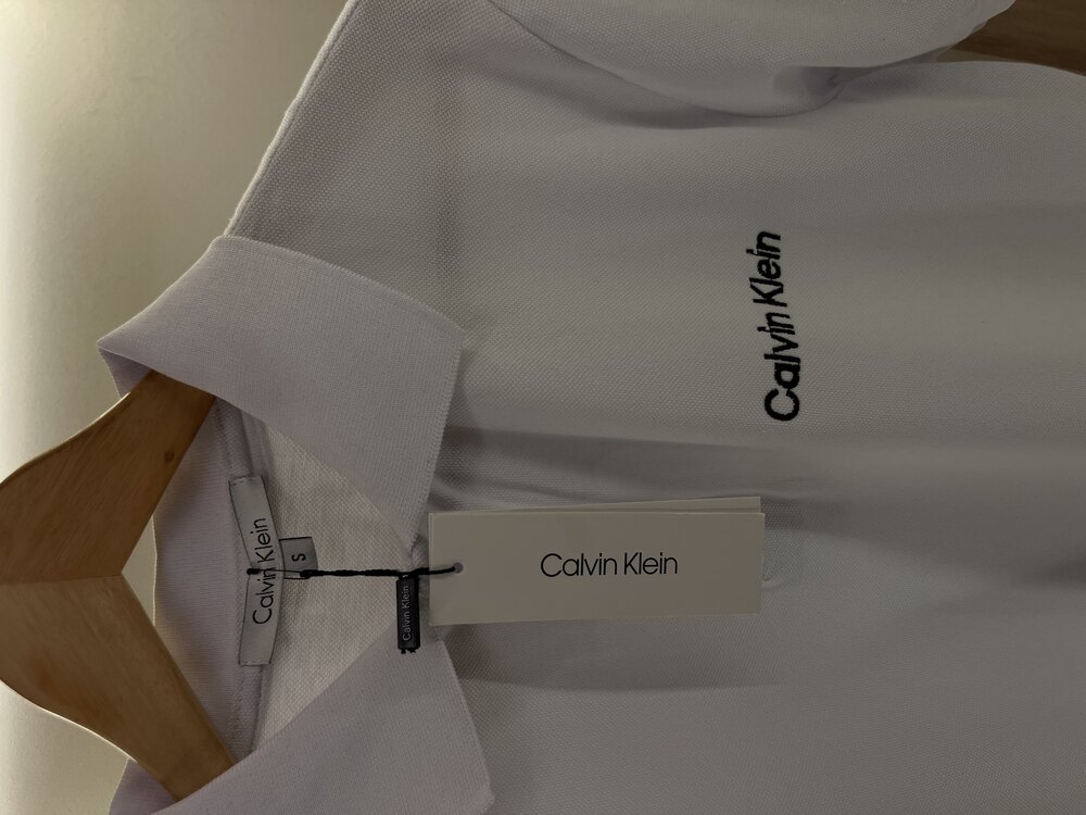 CALVİN KLEİN POLO YAKA