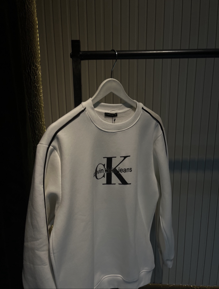 Calvin Klein Sweatshirt