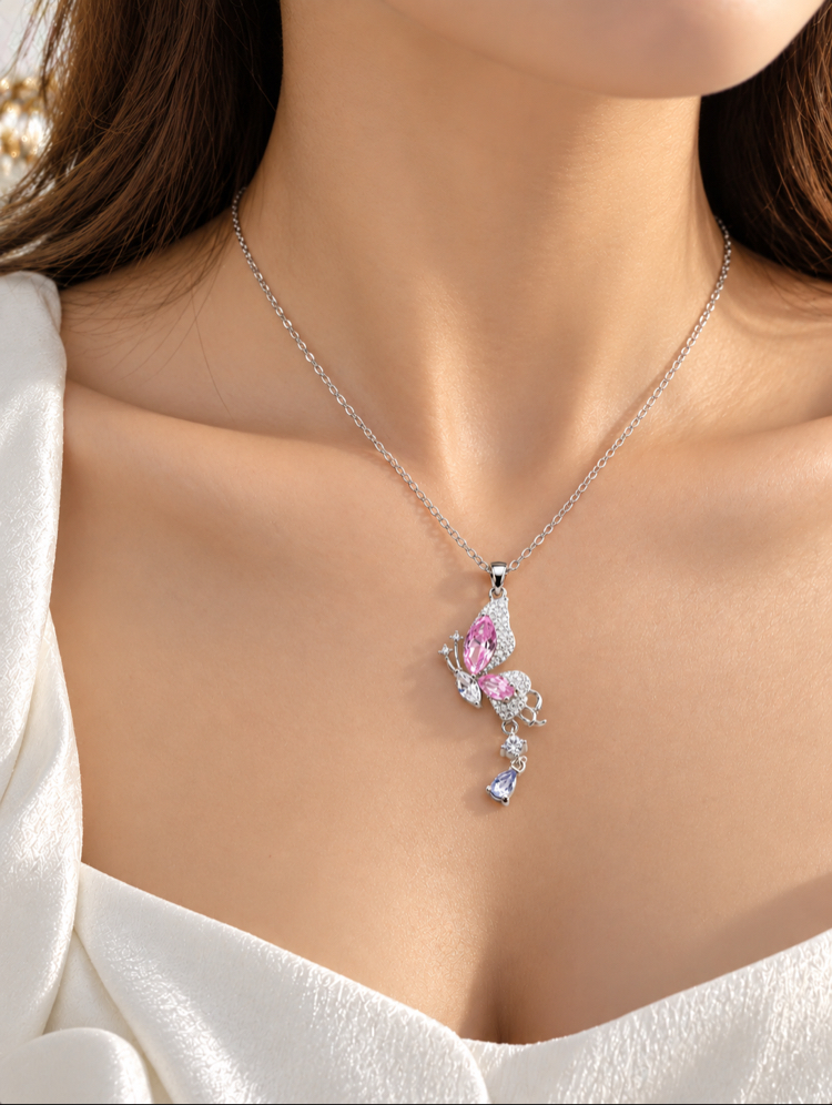 PEMBE TAŞLI GÜMÜŞ KELEBEK KOLYE ÇELİK 