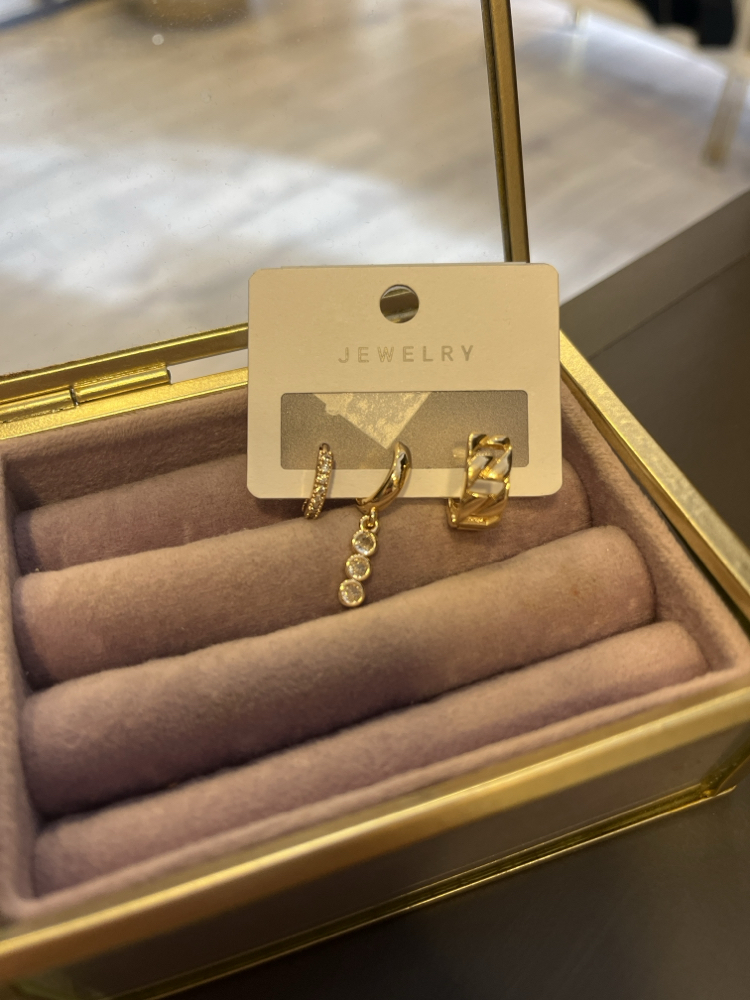 Üçlü gold küpe