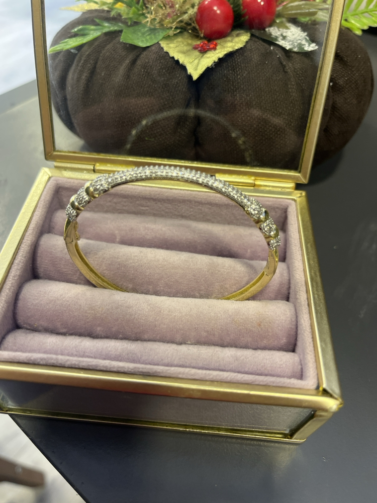 Taşlı gold kelepçe