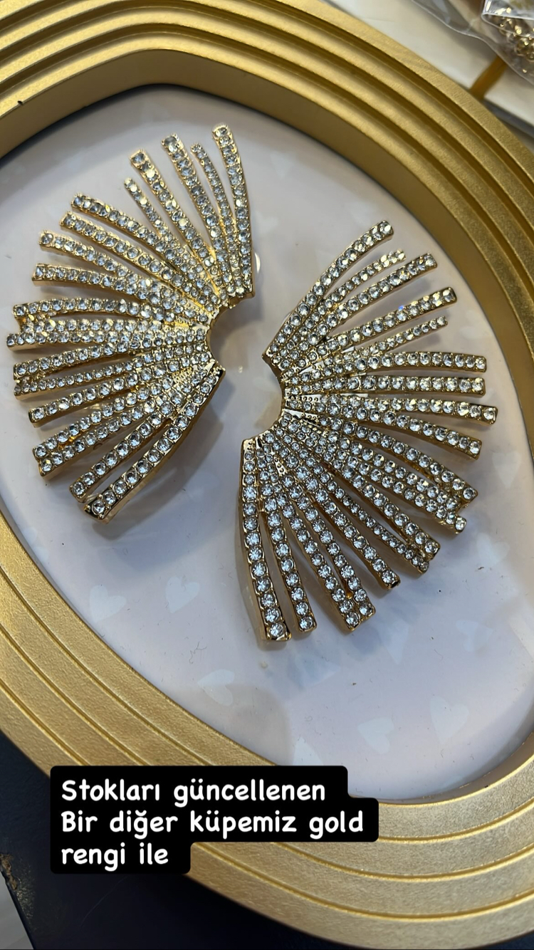 Özel gün küpesi gold taşlı