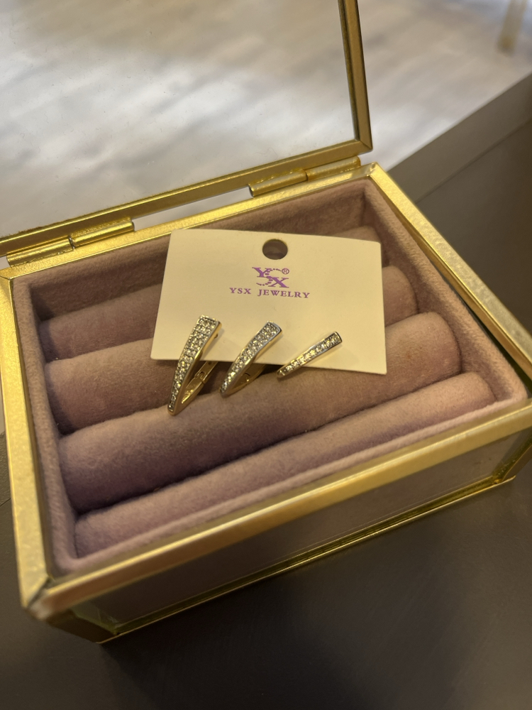Üçlü gold küpe