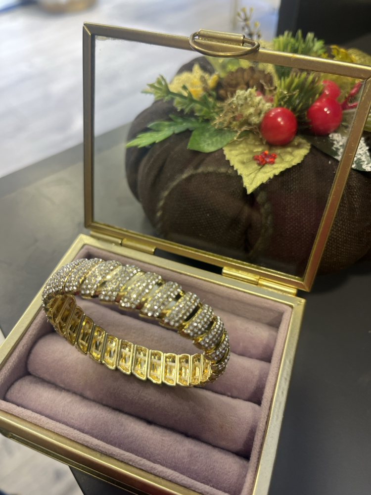 Gold lastikli taşlı bileklik 